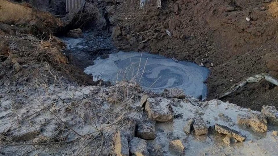 Russians attack industrial area of Kramatrosk with two missiles