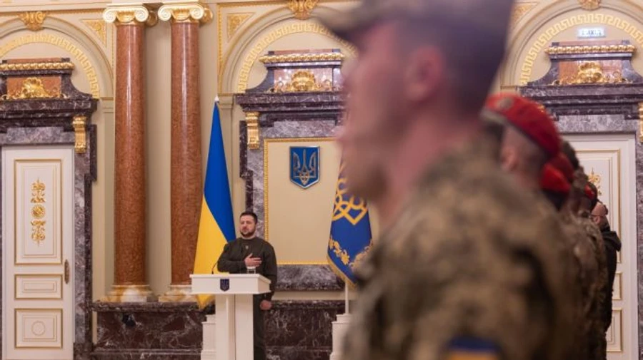 Зеленский собрал в Мариинском дворце воинов и оттуда обратился к украинцам