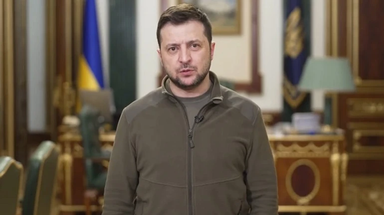 Росія перетворюється на аналог фейкової ДНР, звідки тікатимуть люди – Зеленський