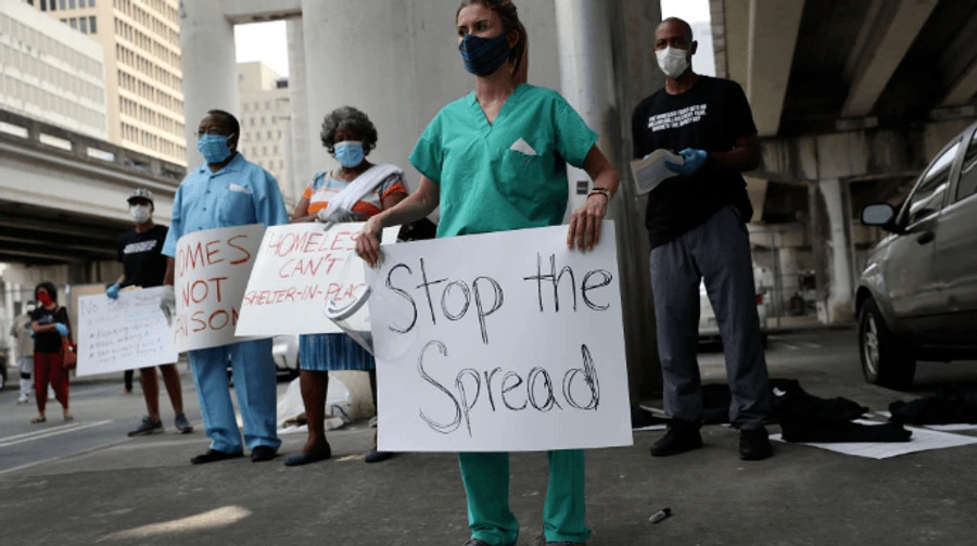 Коронавірус: Понад 2,4 млн хворих, найбільше в Німеччині та США