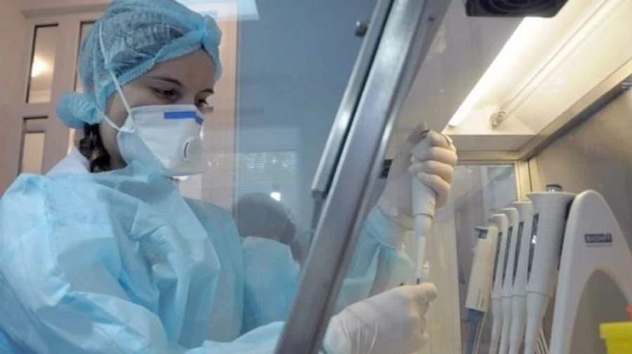 За добу на Covid захворіли 7 283 українці, померли 387 хворих