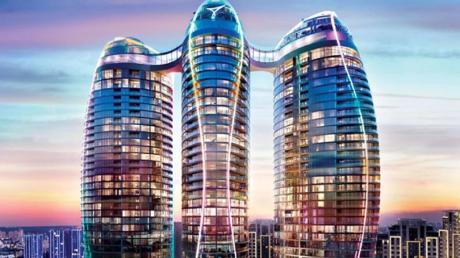 У Києві загорілася вежа 35-поверхового Taryan Towers