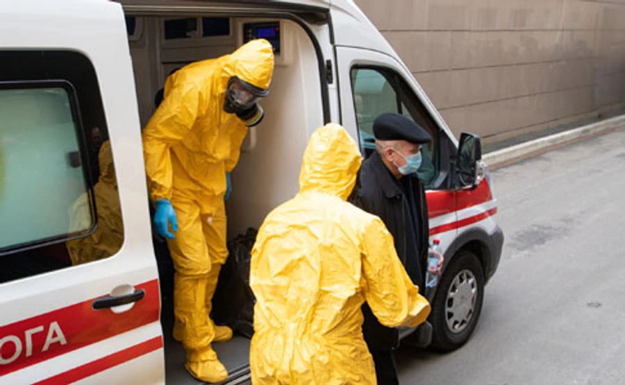 МОЗ: Не треба тягнути до лікарні всіх, хто бачив хворого на коронавірус