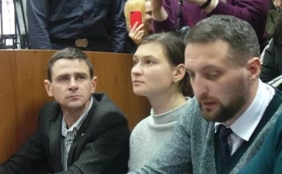 Підозрювана у справі Шеремета жаліється, що їй важко їздити на суд