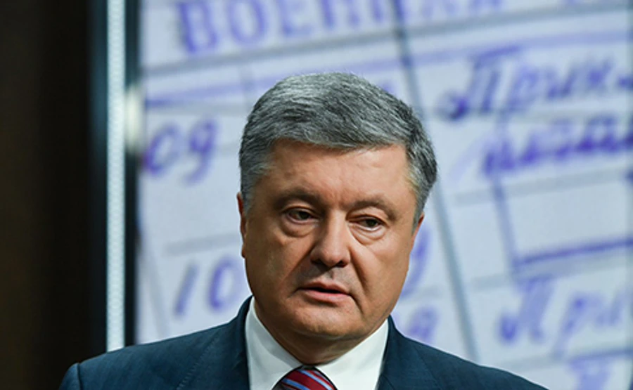 Порошенко відповів, чи визнав би перемогу свого опонента на виборах 