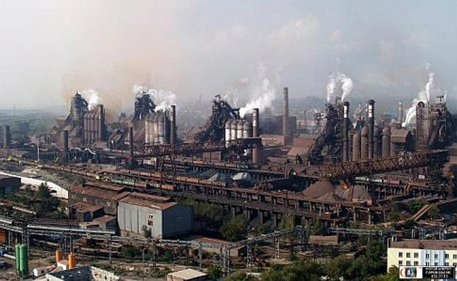 На меткомбінаті в Маріуполі сталася аварія: є жертви