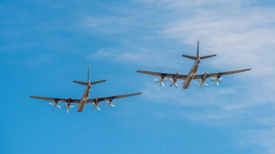 В России взлетели стратегические бомбардировщики – Воздушные силы