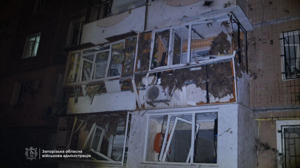 Four injured and 100 apartments damaged in Russian attack on Zaporizhzhia – photos