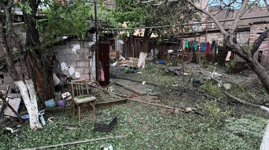 Two people killed and 9-month-old baby loses leg in Russian attack on Kryvyi Rih