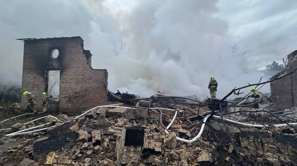 Emergency recovery works begin at Dovzhenko Film Studio after Russian attacks