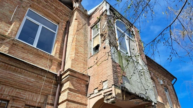 Россияне весь день били по Никопольщине, повредили инфраструктурный объект