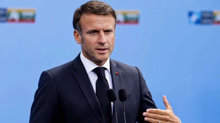 Macron promises French troops will not attack Russia if they are deployed in Ukraine