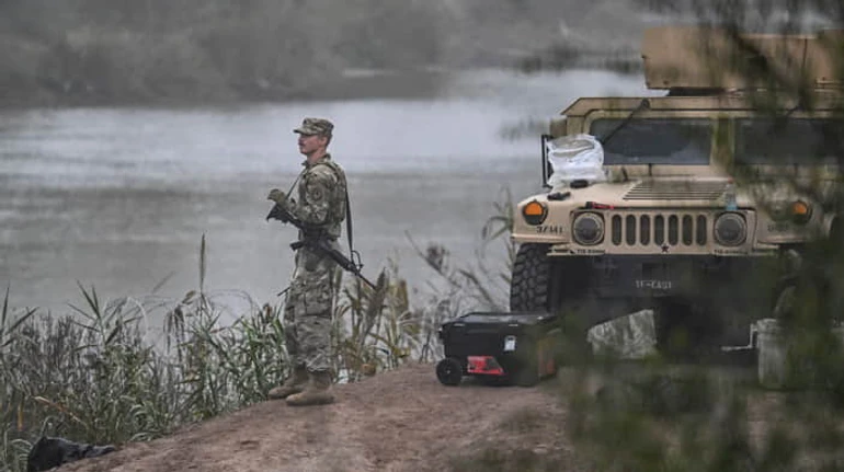 Техас збільшує проблеми для України: як конфлікт навколо кордону створив чутки про розпад США
