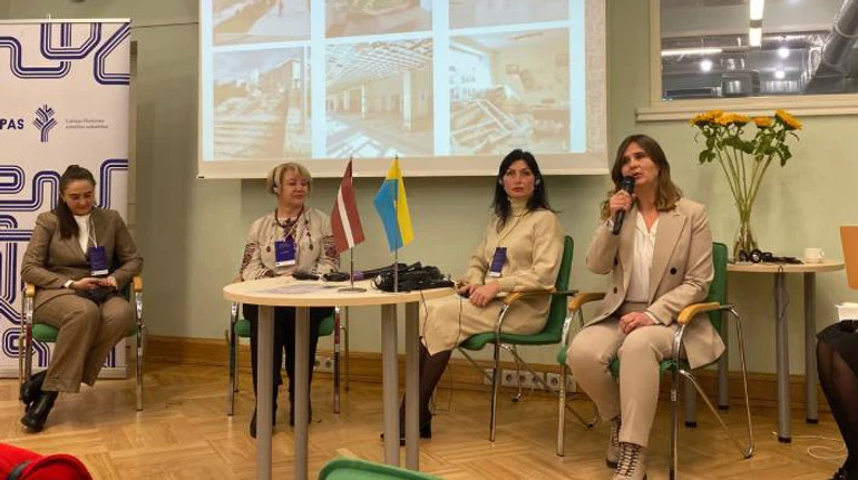 Рольова модель: деколонізація Латвії через доступність культури