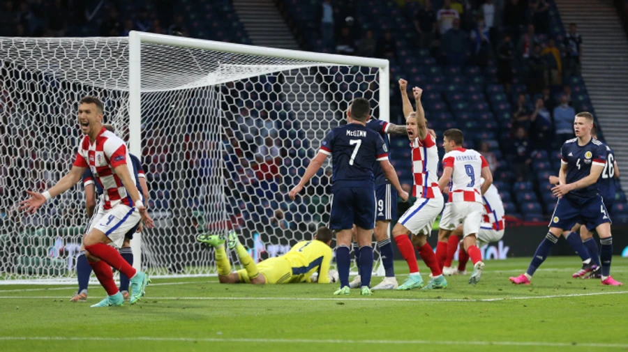 Євро-2020: Хорватія б'є Шотландію, Англія сильніша за чехів