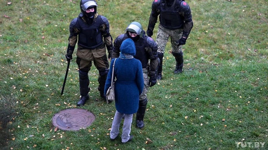 У Білорусі в неділю затримали 23 журналістів і 1100 протестувальників