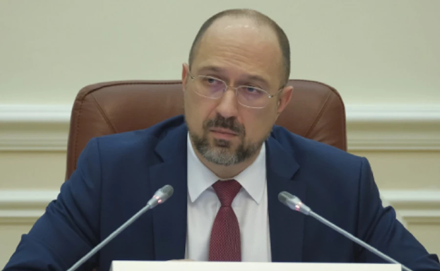 З рефератом не підходити: комітет Ради завернув програму Кабміну