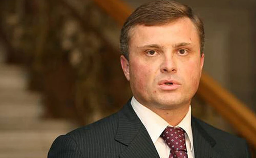 Інтер показав скандальний концерт. Нацкорпус збирається до Льовочкіна