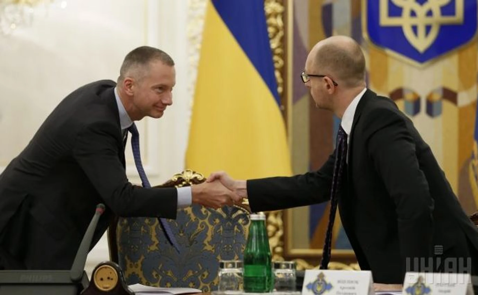 Справа Мегаполіса. Адміністрація президента нервово курить осторонь