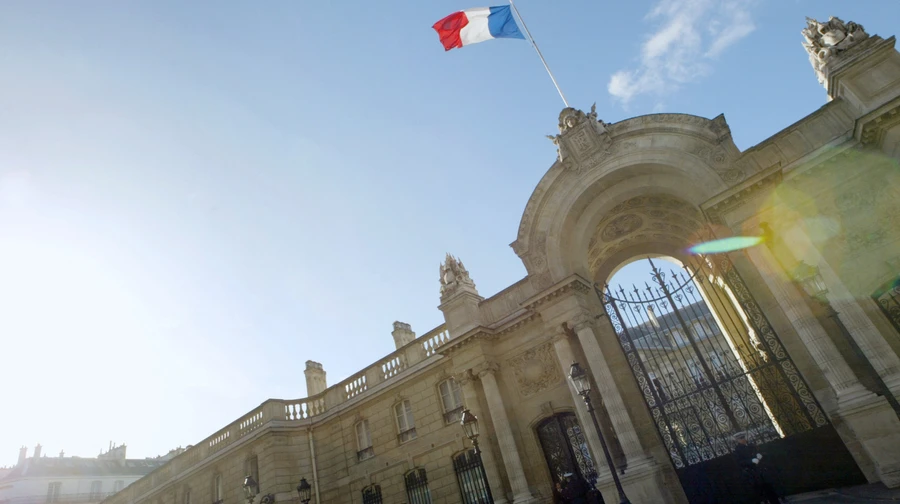 Europe wants to agree Ukraine security guarantees in January, French government official says