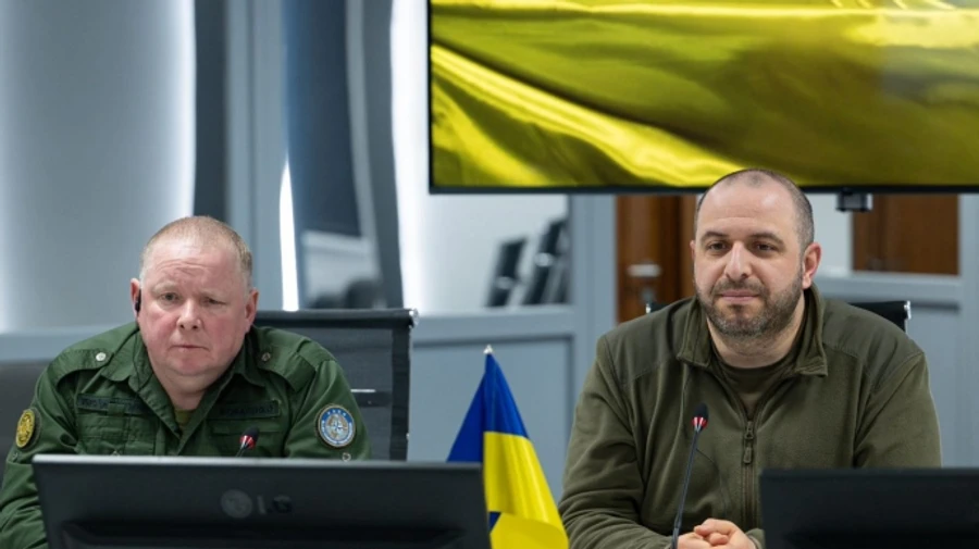 Умеров обсудил возможность инвестиций в ВПК Франции