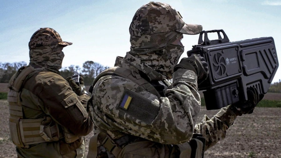 Ukrainian forces intercept 358 Russian drones and capture 11 soldiers on Tavriia front