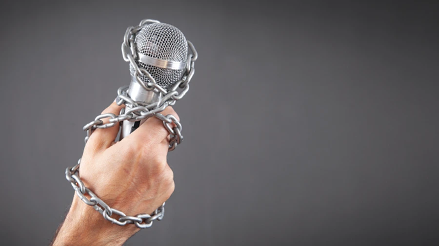 Ukrainian media association condemns attacks on journalists, call on Zelenskyy to react