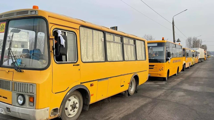 Russian military allows Melitopol residents to go only to Crimea - Mayor