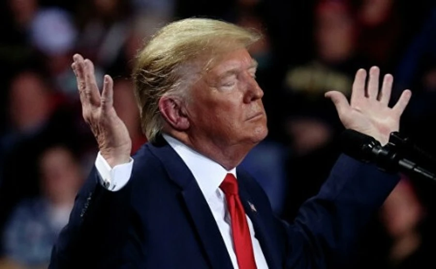 Демократы требуют от Трампа санкций против РФ из-за вмешательства в выборы