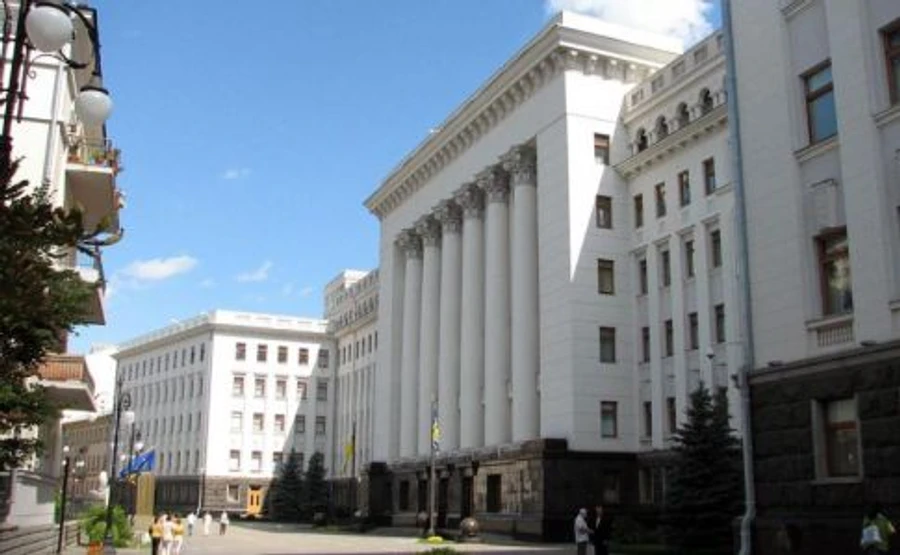 Ни один из претендентов на президентство не набирает и 15% голосов