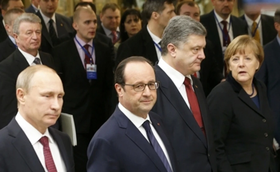 В Кремле заявили, что Минск должны выполнять только Киев и парни на Донбассе