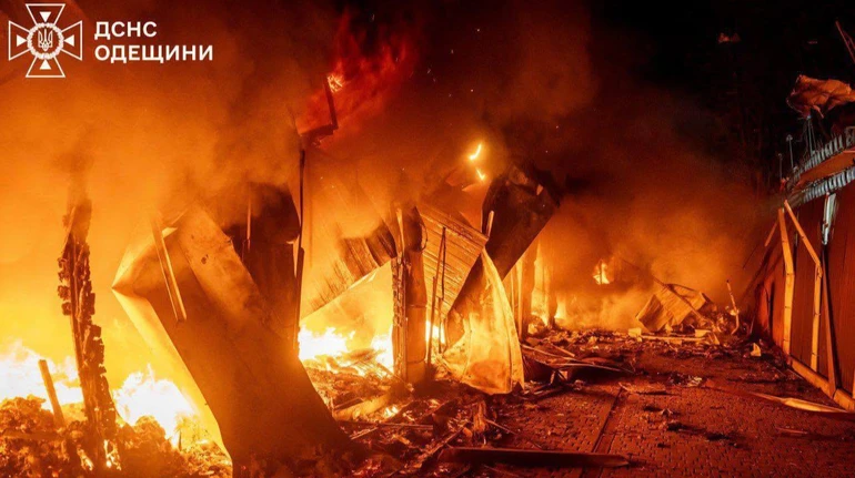 В Одесі, Дніпрі та Києві сотні будинків залишились без тепла внаслідок обстрілу РФ