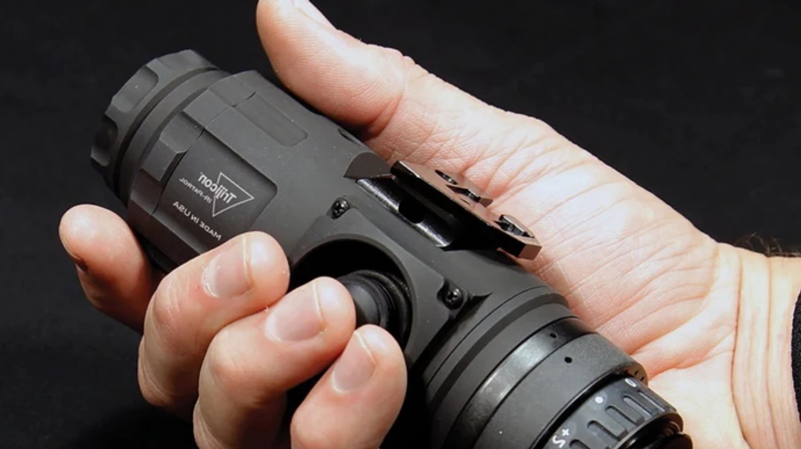 Компания из Вильнюса попала в скандал с поставками тепловизоров россиянам