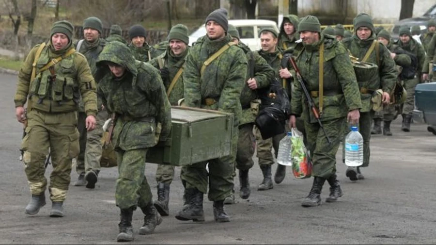 Росіяни готують евакуацію населення окупованого півдня до Криму – Генштаб