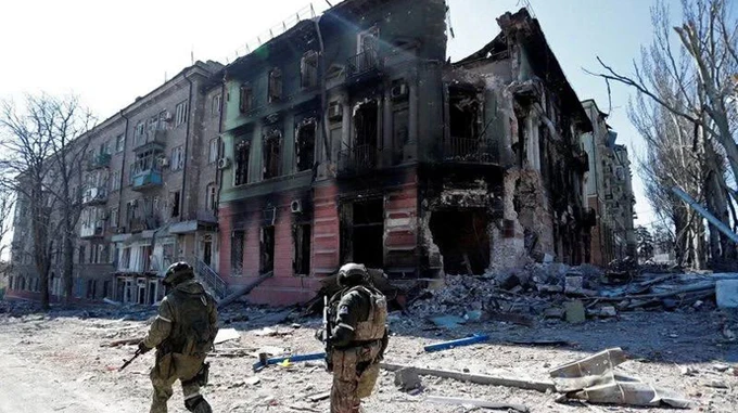 95% зданий в Мариуполе разрушены – Зеленский