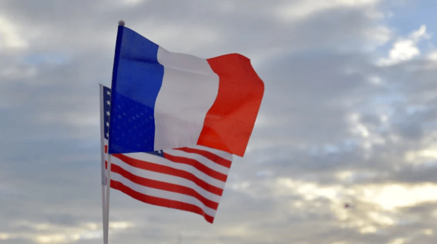 США та Франція обговорили дії РФ щодо України