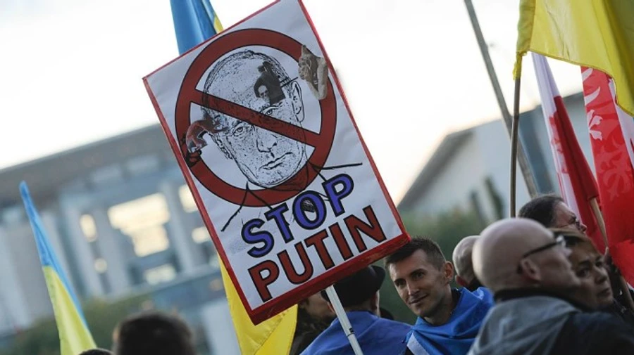 Украина признала опасными 32 участников российского фильма-пропаганды