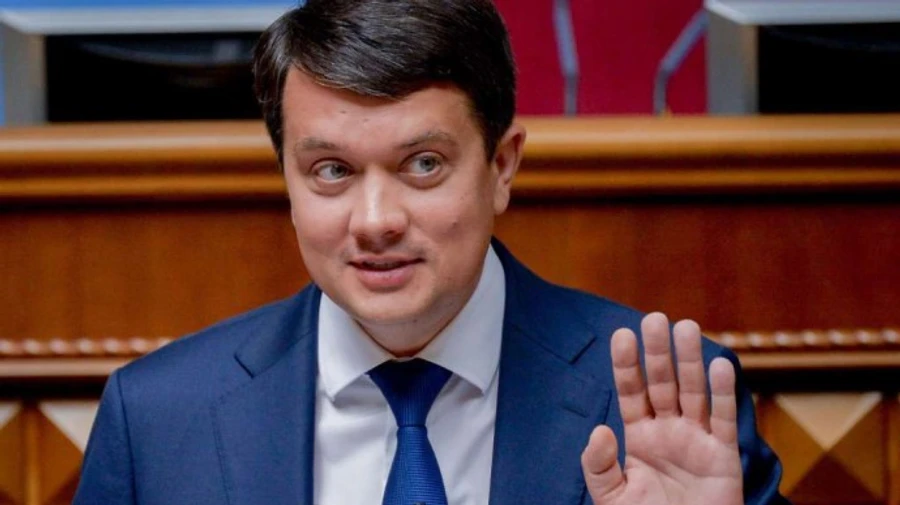 Разумков спробує змінити законопроєкт Зеленського про олігархів