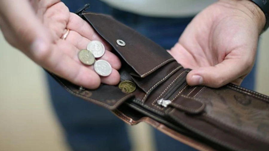 При Зеленском нардепы зарабатывают меньше, чем при Януковиче