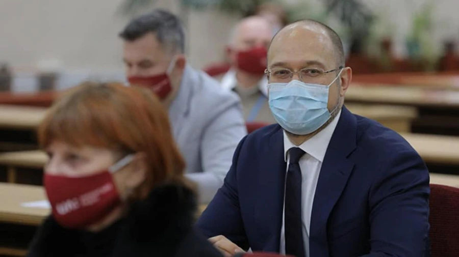 Шмигаль розповів, як зарядився енергією на радіодиктанті 