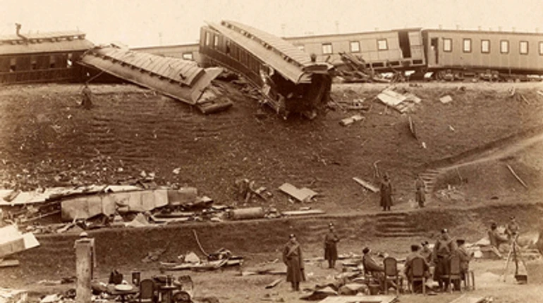 Первые железные дороги и первые железнодорожные катастрофы в Украине