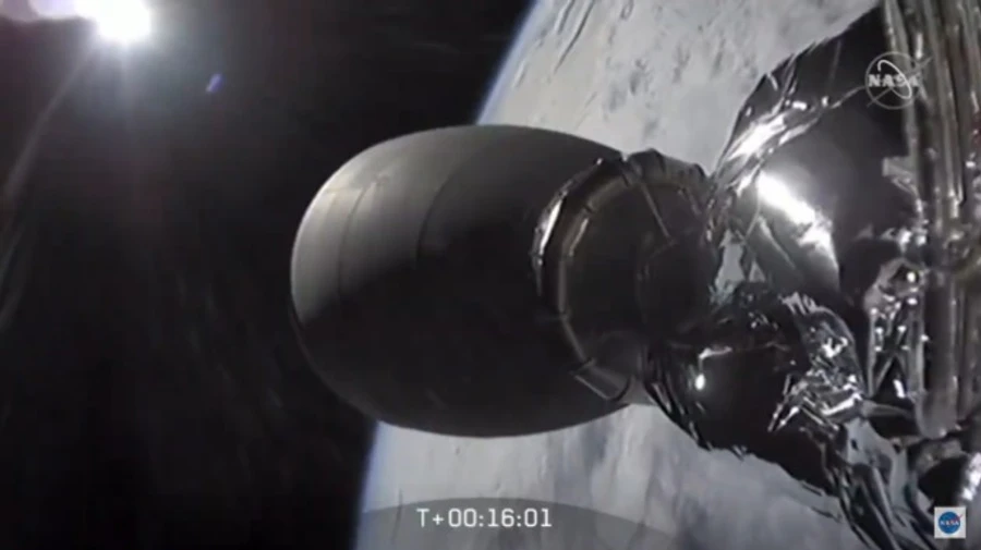 Crew Dragon вдало вийшов на орбіту і прямує до МКС