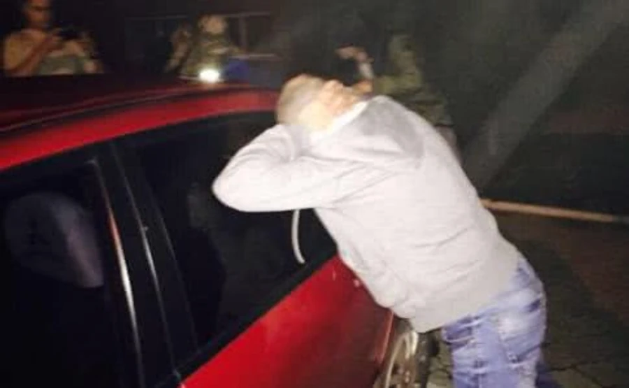 Групу прикордонників затримали за хабарі на виїзді з зони АТО