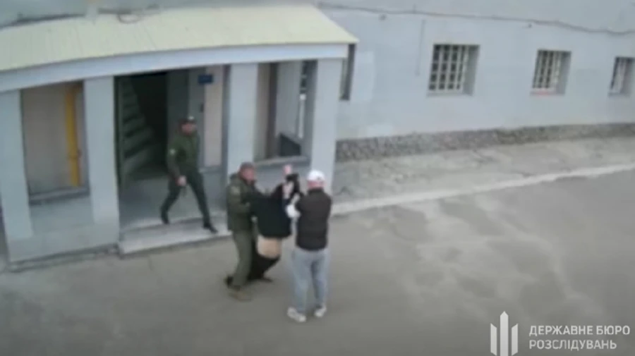 ГБР: Работники Харьковского СИЗО оставили задержанного умирать в камере