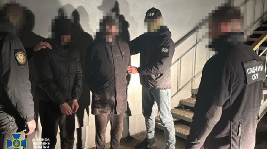 Підірвали колію під час руху військового ешелону: СБУ заявила про затримання диверсантів