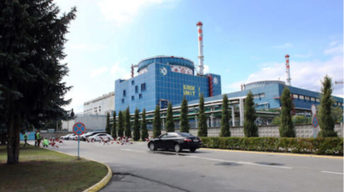 Attacchi russi riducono la produzione delle centrali nucleari ucraine