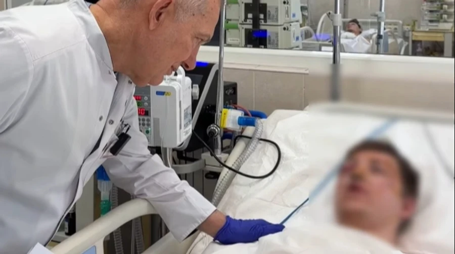 Man, 22, injured in Russian strike on miners' bus while trying to save passengers