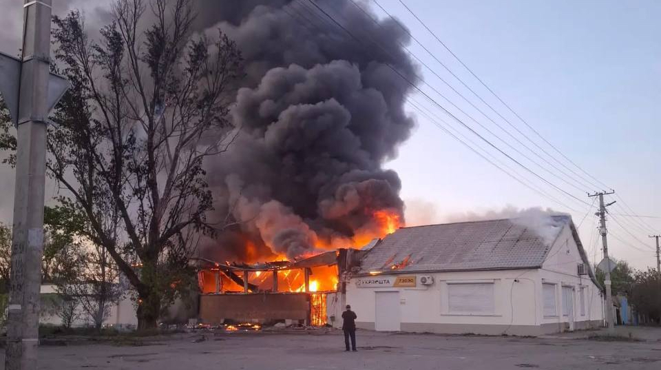 Russians hit branches of Ukraine's state-run postal service in three oblasts over two days – photo