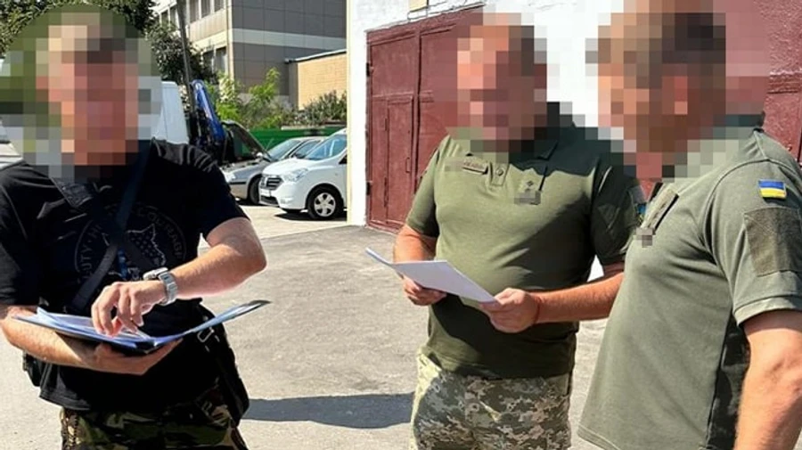 В Украине проводят сотни обысков в военкоматах и ВВК 