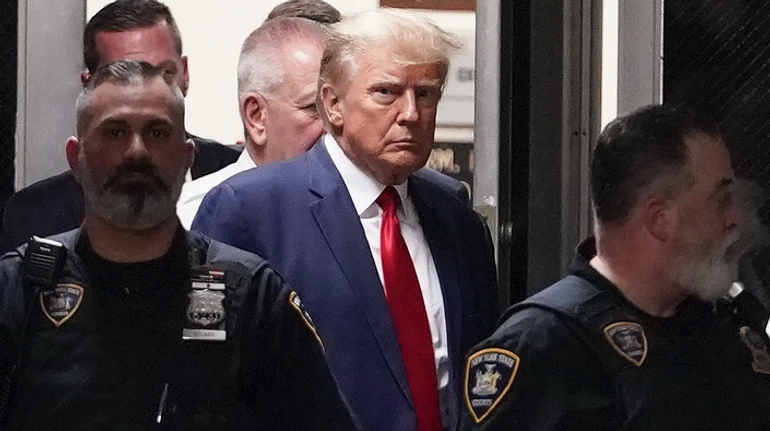 Суд над Трампом: какие последствия будут иметь уголовные обвинения экс-президенту США